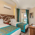 Kleopatra Blue Hawai Hotel