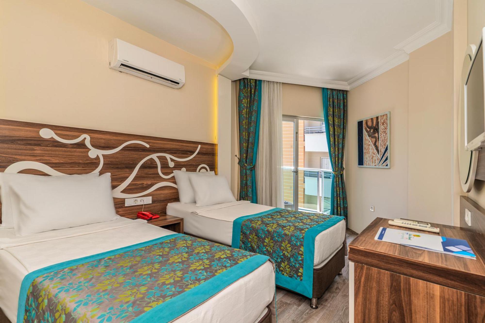 Otel Kleopatra Blue Hawai 3*