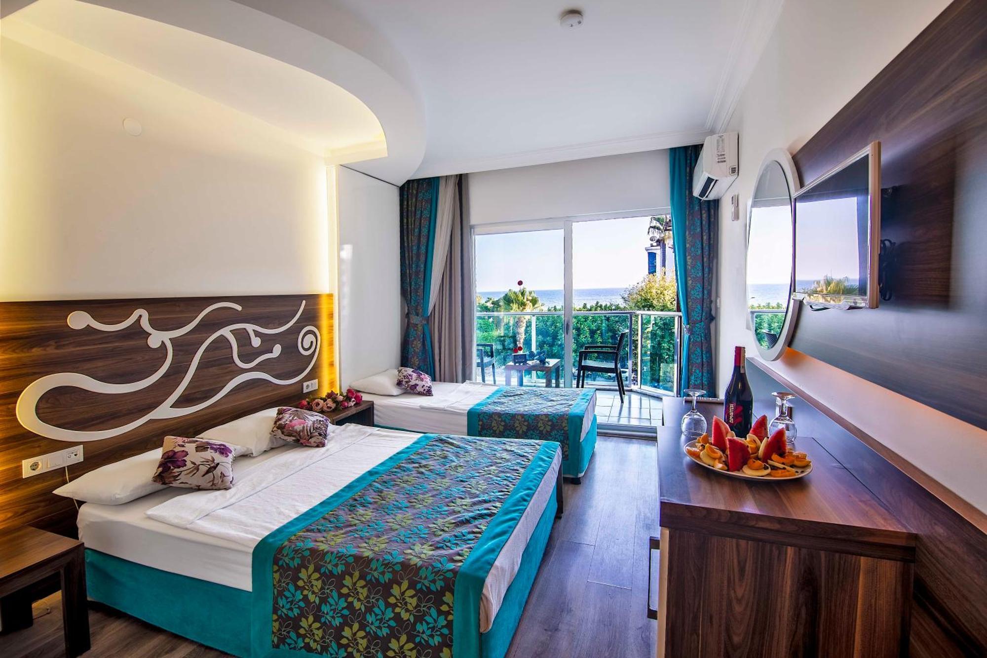 Kleopatra Blue Hawai Alanya